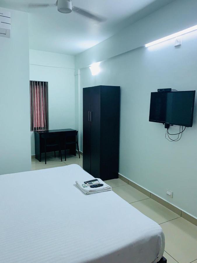 Отель Apsara Residency Perintalmanna Экстерьер фото