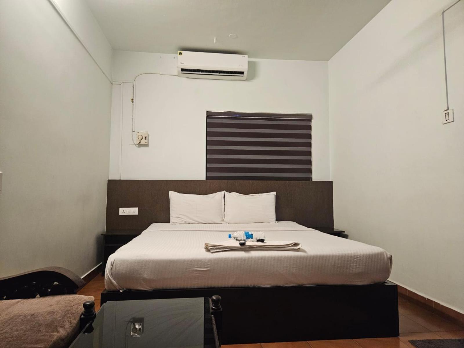 Отель Apsara Residency Perintalmanna Экстерьер фото