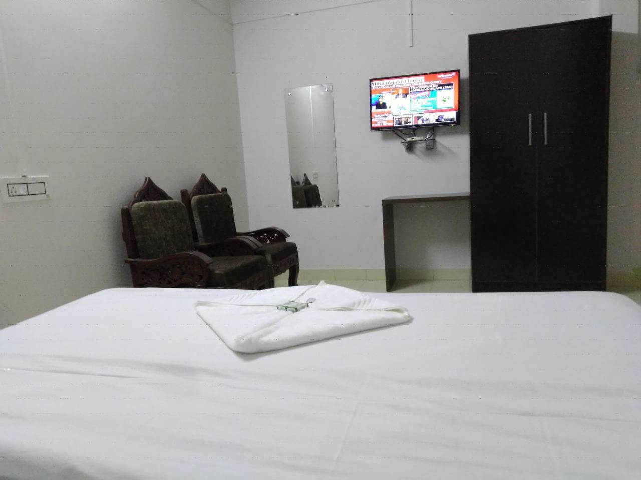 Отель Apsara Residency Perintalmanna Экстерьер фото